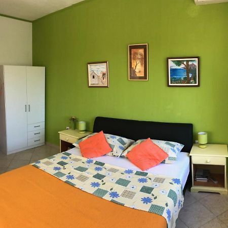 Family Stakic Appartement Baška Voda Buitenkant foto
